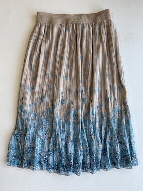 ANDI + JAMES Women’s A-Line Skirt Pleated Beige Sky Blue FlowersHem Sz M